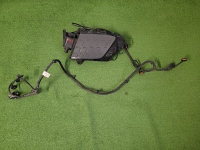 Hyundai kona ev electric заглушка крышка разъём зарядки решётка радиатора жгут фото №1