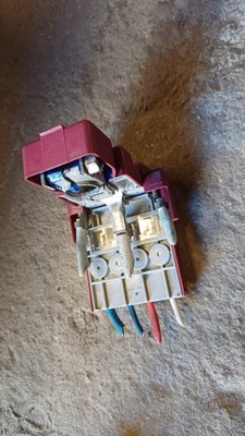 Mitsubishi space star ii 1.0 клемма плюсовая предохранитель фото №1