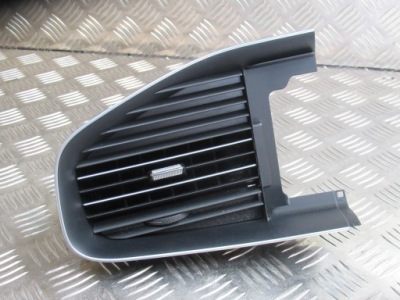 Решётка консоли обдув mercedes w167 a1678301300 фото №1