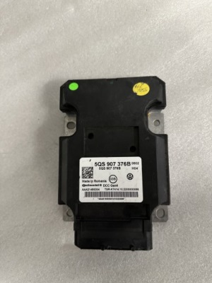 !5qs907376b volkswagen блок керування підвіска! фото №1