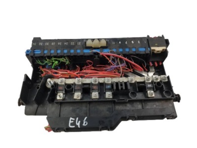 Bmw e83 e46 крышка коробка предохранителей 8387153 фото №1