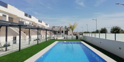 Dom, Alicante, 77 m²