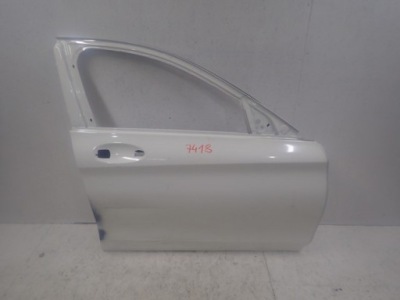 Дверь правое  передние перед mercedes w205 c klasa фото №1