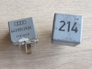 AUDI 443951253K RELĖ 214 