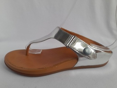 FITFLOP komfortowe srebrne klapki 38 (24,5cm)