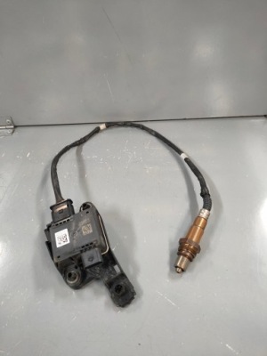 Vw t6 caddy 2k7 v 21- датчик лямбда-зонд nox датчик 05l907807t фото №1