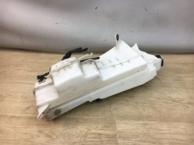 Volvo v60 ii бачок омивача 30747576 фото №1