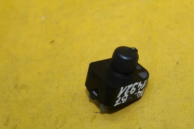 Перемикач скло a4 b7 sedan 8e0959855 фото №1