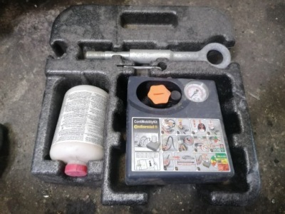 Volvo v60 компрессор вкладка колеса запасного фото №1