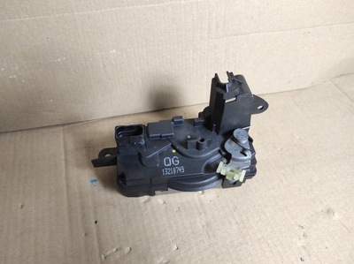 Модуль bsi uec коробка запобіжників opel astra iii h 13206754 hb фото №1