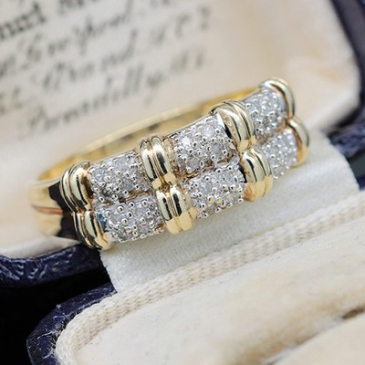 Złoty pierścionek z diamentami obrączka 9K