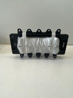 Mercedes gla 45s amg подушка повітряна пасажира подушка безпеки a2478607302 фото №1