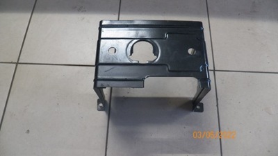 SOPORTE AKUMLATORA VW POLO 2G GTI 2Q0802631  