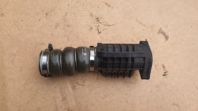 Труба повітрозабірник peugeot citroen 9687261180 фото №1