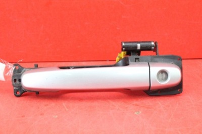 Ручка ліва перед передня срібляста subaru justy 4 iv 07-11 фото №1