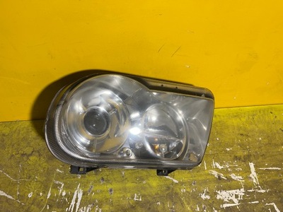 Chrysler 300c лампа левый перед фото №1