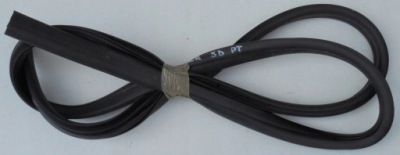 Ford fiesta mk7 lift прокладка двері права задня фото №1