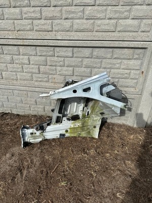 Чверть лівий перед, ліва передня mercedes r klasa w251, r251 фото №1