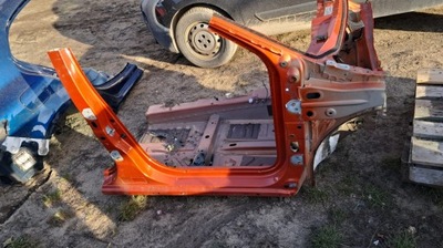 Dacia duster ii правый próg/słupek фото №1