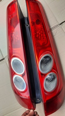 FARO PARTE TRASERA FAROS PARTE TRASERA FOERD FIESTA MK5 RESTYLING FL 