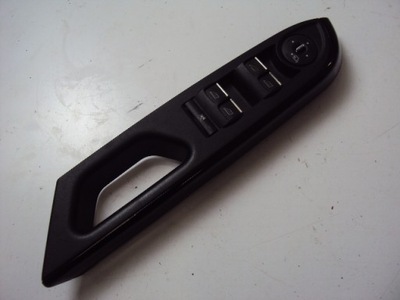 Панель вікон лівий перед ford b-max 2012-2017 фото №1