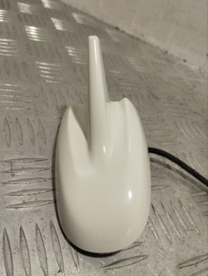 Антенна maserati ghibli 2015 670026006 фото №1