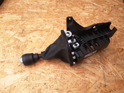 Renault master iii lift домкрат передач ручка чехол 2022r bdb фото №1