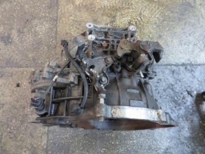 Коробка передач передач carens iv 1.7 crdi фото №1