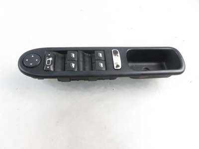 Панель вікон peugeot 307 sw фото №1