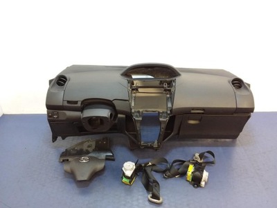 Toyota yaris ii приборная панель консоль подушки безопасности ремни фото №1