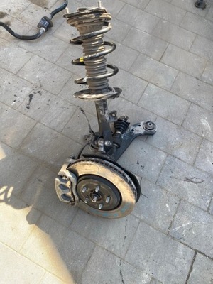 Амортизаторна стійка поворотний кулак ліва suzuki across фото №1