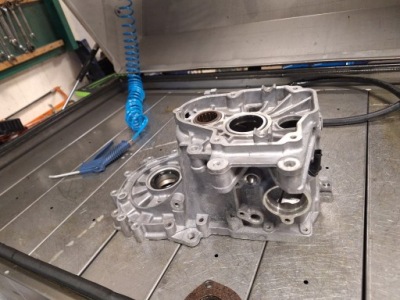 Корпус коробки передач 0a4301103 фото №1