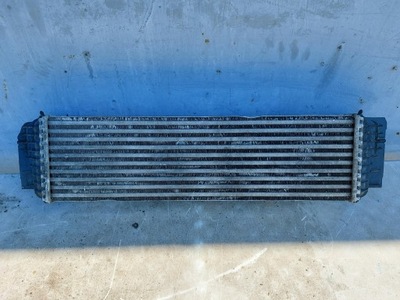 Bmw f10 f11 интеркулер радиатор воздуха фото №1