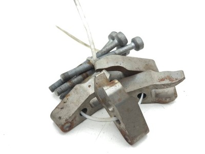 Infiniti q50 кронштейн форсунки 2017 фото №1