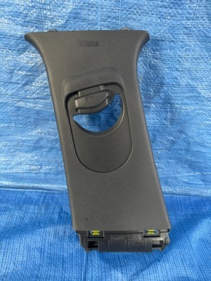 Захист обшивка стійка lewego renault austral 769141478r фото №1