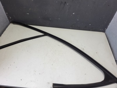 Прокладка молдинг двері правий перед хром peugeot 508 9686176180 фото №1