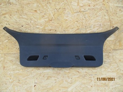 Bmw 1 f20 f21 оббивка кришки задня фото №1