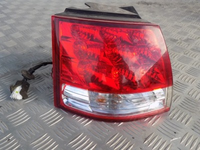 Citroen c crosser лампа левая правая задняя w крыло фото №1