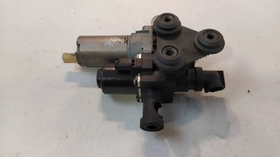 Клапан помпа wody отопителя bmw e90 фото №1