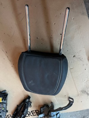 Підголівник peugeot 3008 ii 2013-2018 rok фото №1