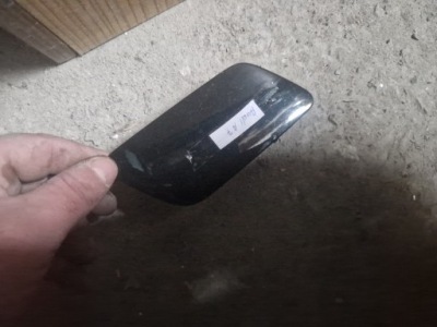 Заглушка распылителя правая audi a3 8v 8v5955276a фото №1