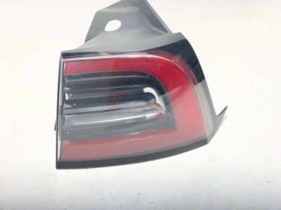 Лампа правая правый задний  tesla model 3 y 1502087-99-d фото №1
