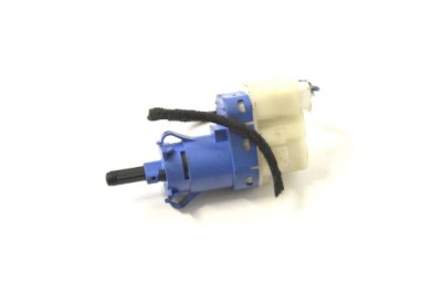 Alfa romeo giulietta 2013 левая сторона датчик педали тормоза / стоп-сигнал фото №1