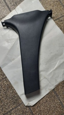 Захист обшивка стійка b середнього права mazda 6 ii gh оригінальний номер фото №1