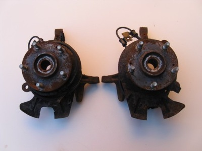 Поворотний кулак перед kia soul i 1.6 crdi фото №1