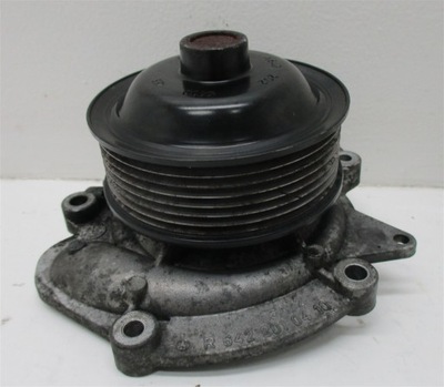 Насос wody колесо mercedes w211 3.0 cdi r6422010410 фото №1