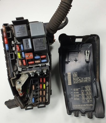 Коробка предохранителей volvo v60 s60 ii фото №1