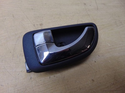 Ручка внутрішня двері ліва задня hyundai santa fe фото №1