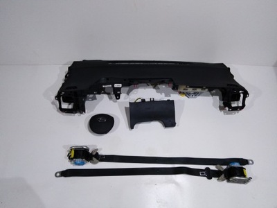 Subaru trezia панель приладів консоль подушка безпеки подушки безпеки ремені фото №1