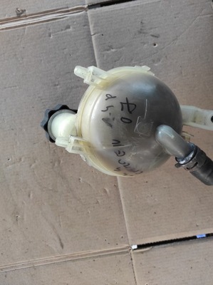 Бачок расширительный citroen c4 фото №1